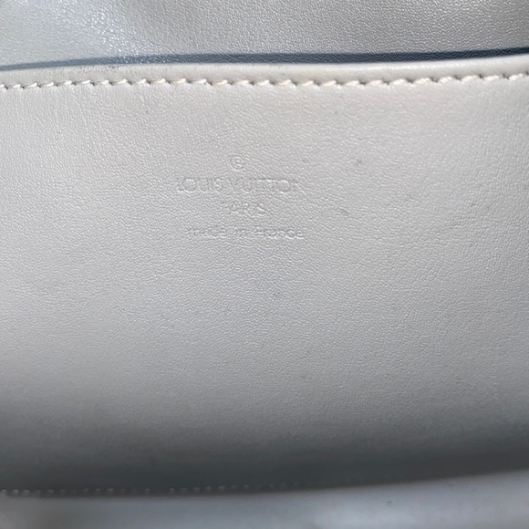 Authentic Louis Vuitton Vernis Backpack - Picture 5 of 17